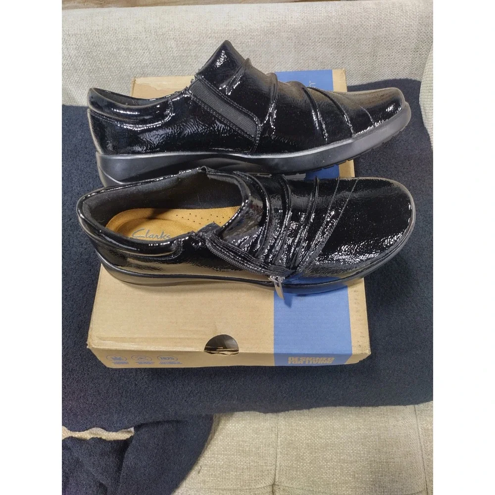 Clarks Collection Kaetlyn Mila Black Crinkle Patent Loafers Shoes 9.5 M New